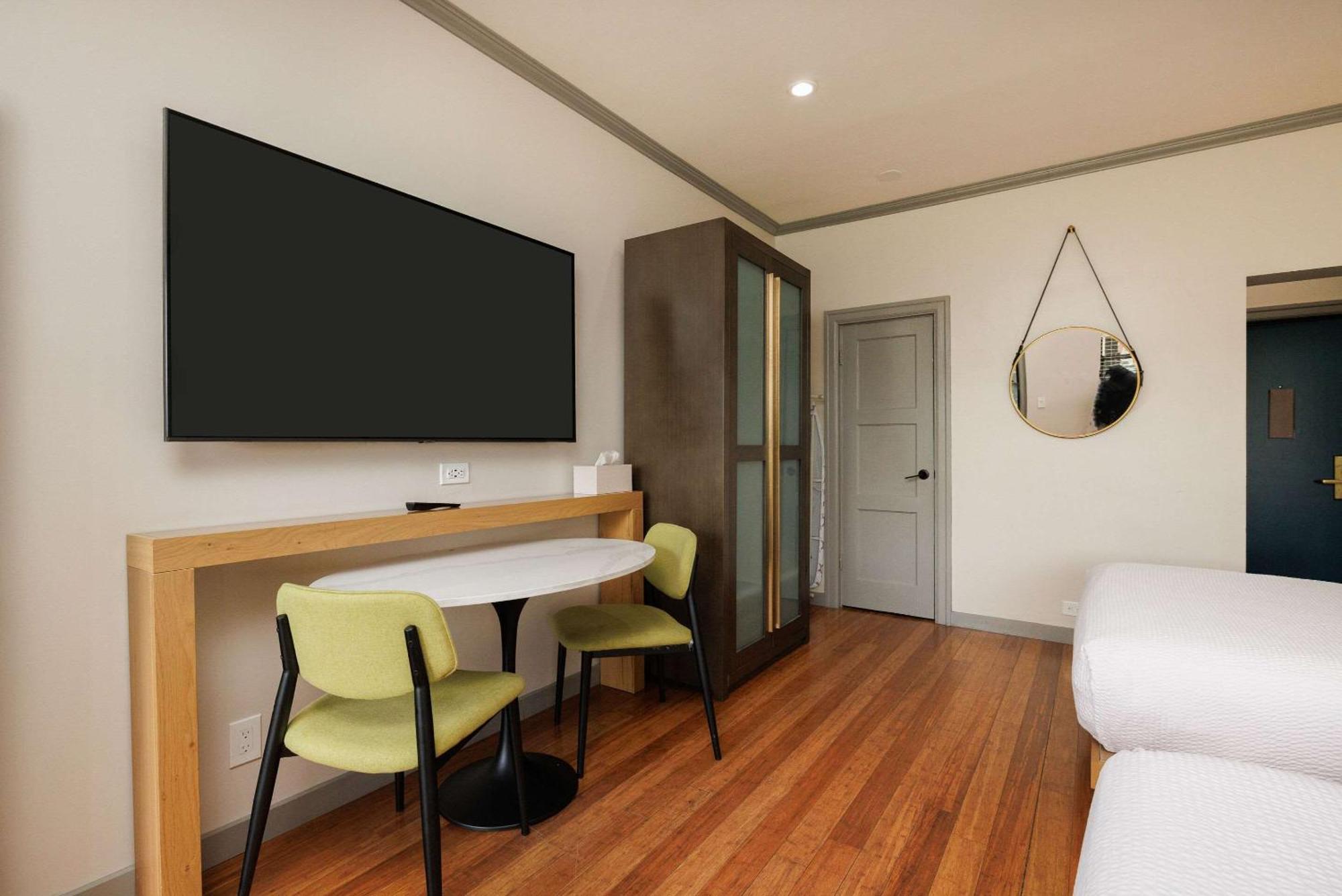 Inn Marin And Suites, Ascend Hotel Collection Новато Екстер'єр фото